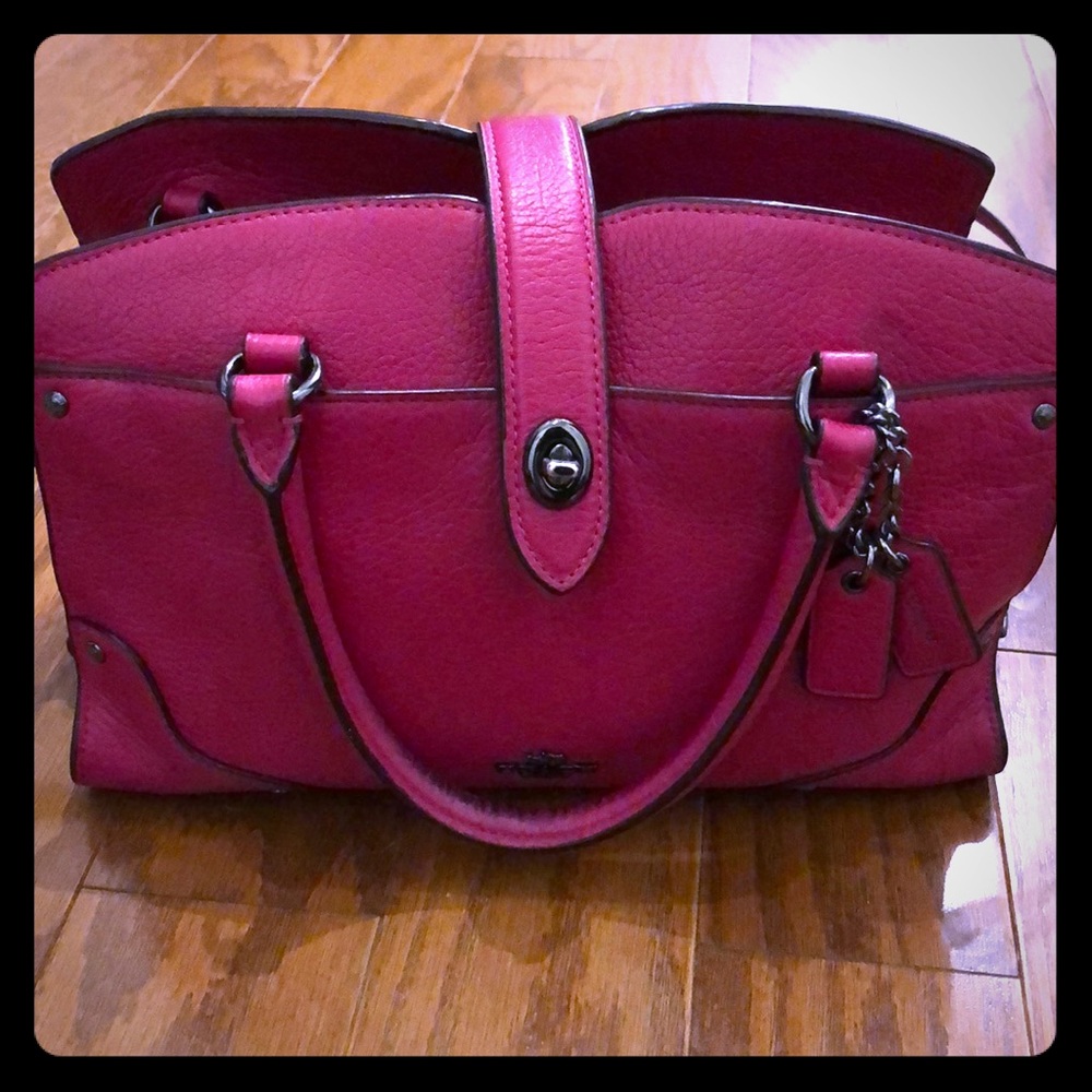 Fabulous cranberry Coach Mercer bag!